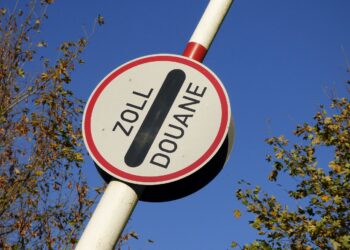 Referendum in CantonTicino: “Meno frontalieri”, ma per il momento non cambia nulla