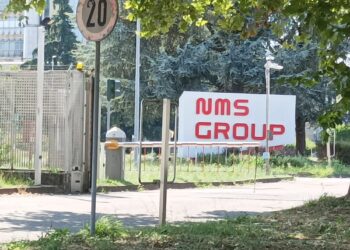 Piena solidarietà ai ricercatori della NMS di Nerviano: anche il mondo politico sostiene la loro lotta