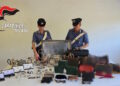 Di chi sono questi oggetti rubati? I Carabinieri arrestano 5 soggetti per ricettazione e adesso si cercano i proprietari di gioielli e orologi