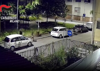 Violenta aggressione a Milano: arrestati due minorenni per tentato omicidio