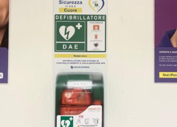 Poste Italiane rafforza la sicurezza sul lavoro ed installa defibrillatori in provincia di Milano